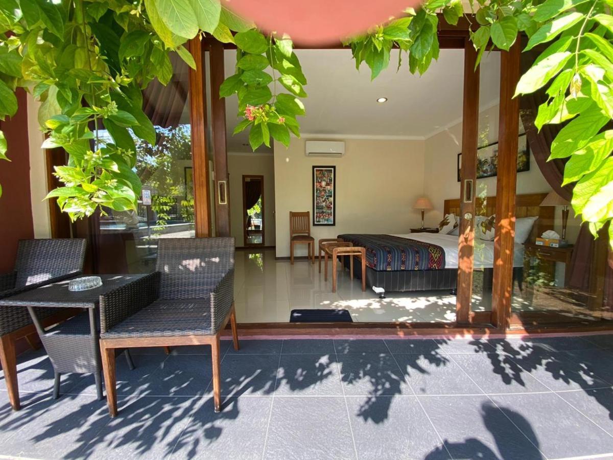 Jepara Marina Beach Bungalows Exterior foto