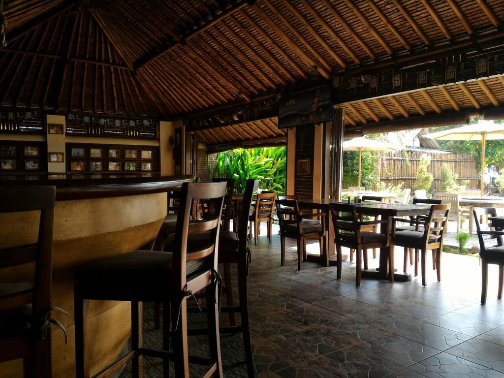 Jepara Marina Beach Bungalows Exterior foto